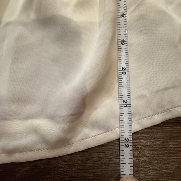 Olive + Oak Women's Cream Peplum Tank Size Small, NWT, Tie-Back, Blouse, Summer - Picture 4 of 9